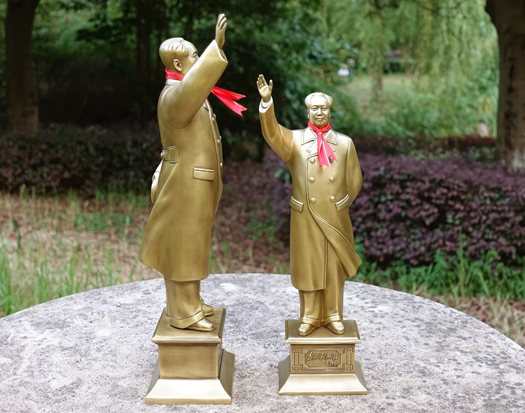 КИТАЙ Характерен подарък Председателят Мао е великият лидер ДОМАШЕН ОФИС Правителството предприятие маса късмет медни Декоративна статуя Изображение 3