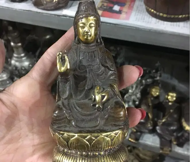 Една антична колекция, народна скулптура, златна скулптура, бронзови съдове, на чиста бронз и украса на Буда Изображение 1