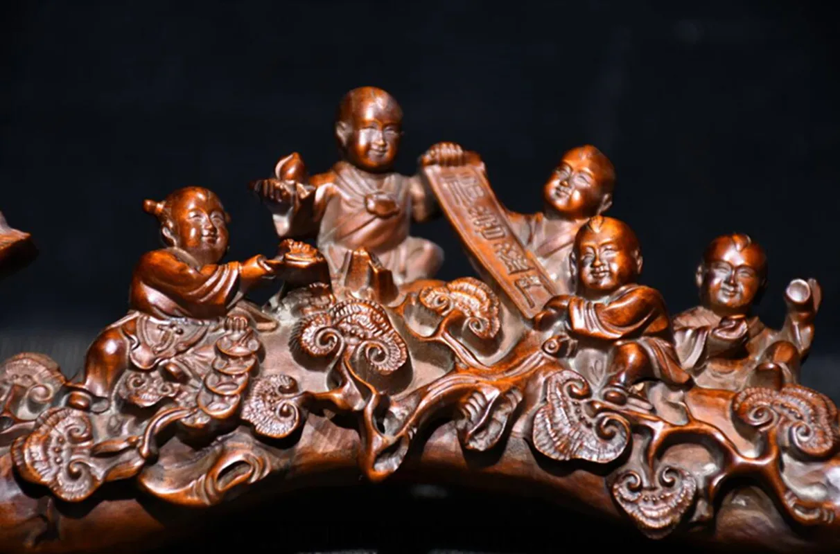 Архаичная статуя ръчно изработени от чемшир seiko five child ruyi crafts Изображение 1