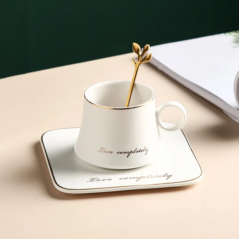 Кафе, Комплект Чаши Домашно Европейския Малък Луксозен Чай Набор От Проста Елегантна Чаша Изискана Керамична Чаша Изображение 1